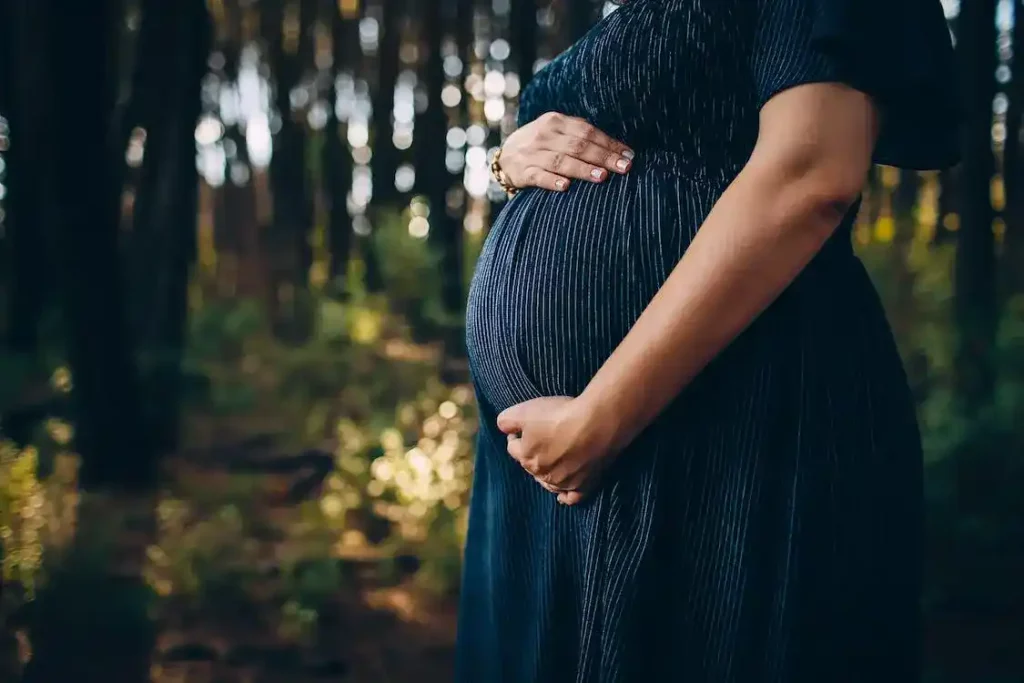 pregnant-woman